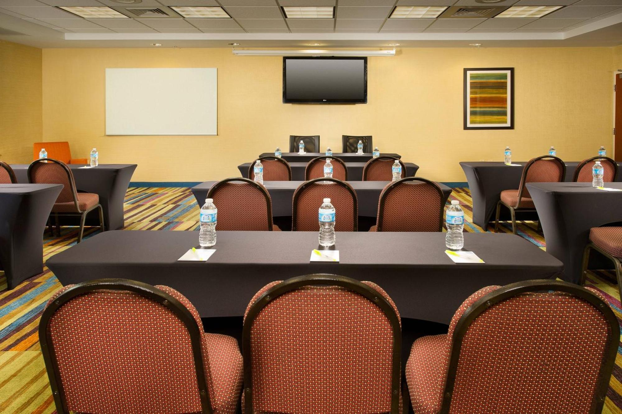Fairfield Inn & Suites By Marriott מרשל מראה חיצוני תמונה