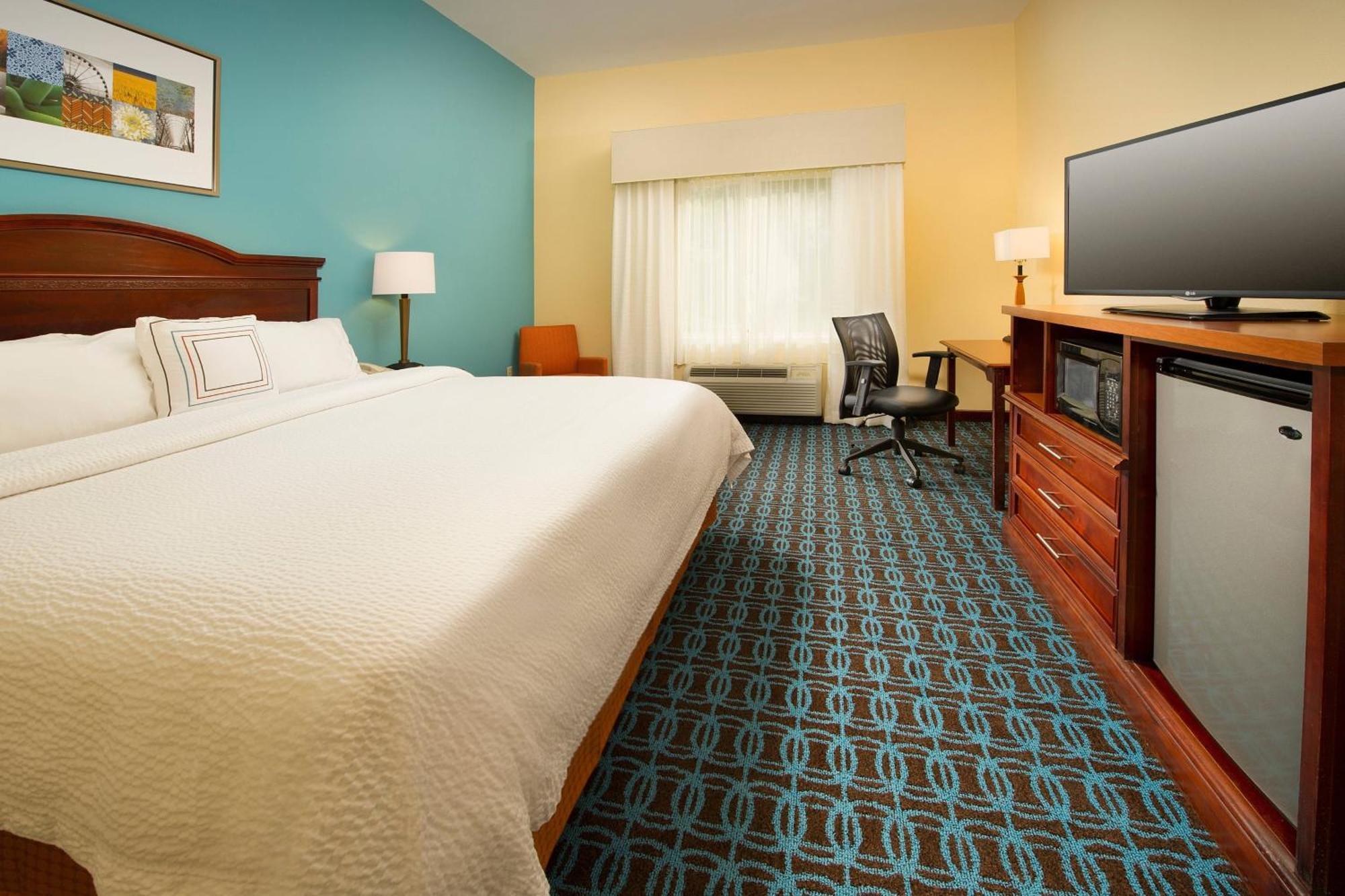 Fairfield Inn & Suites By Marriott מרשל מראה חיצוני תמונה