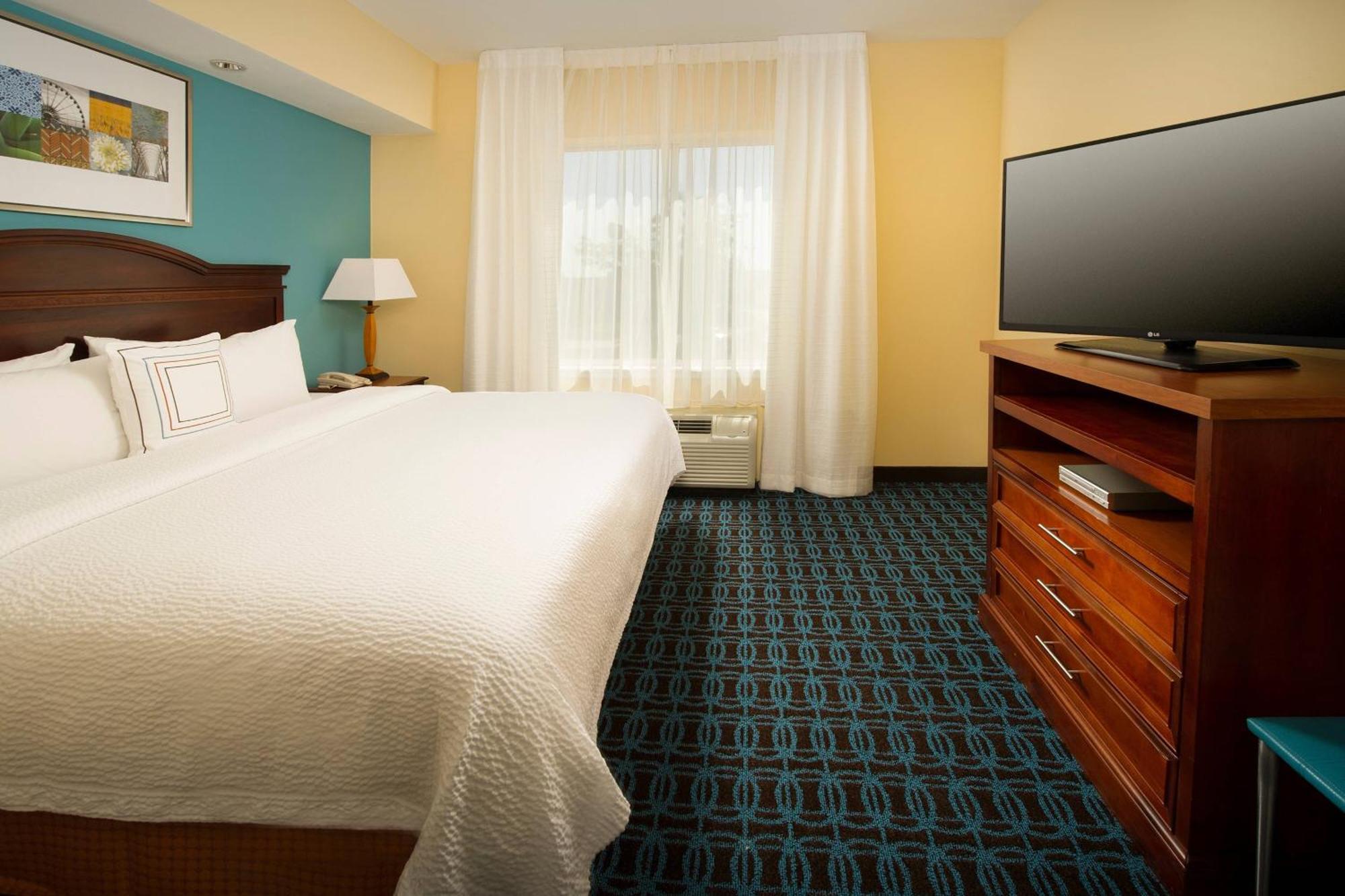 Fairfield Inn & Suites By Marriott מרשל מראה חיצוני תמונה