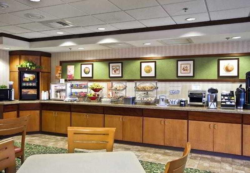 Fairfield Inn & Suites By Marriott מרשל מסעדה תמונה